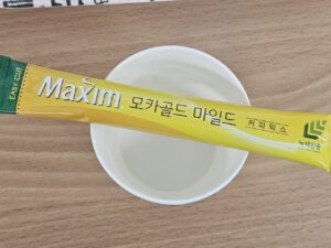 커피믹스 혈당 실험 결과를 기다리는 모카골드